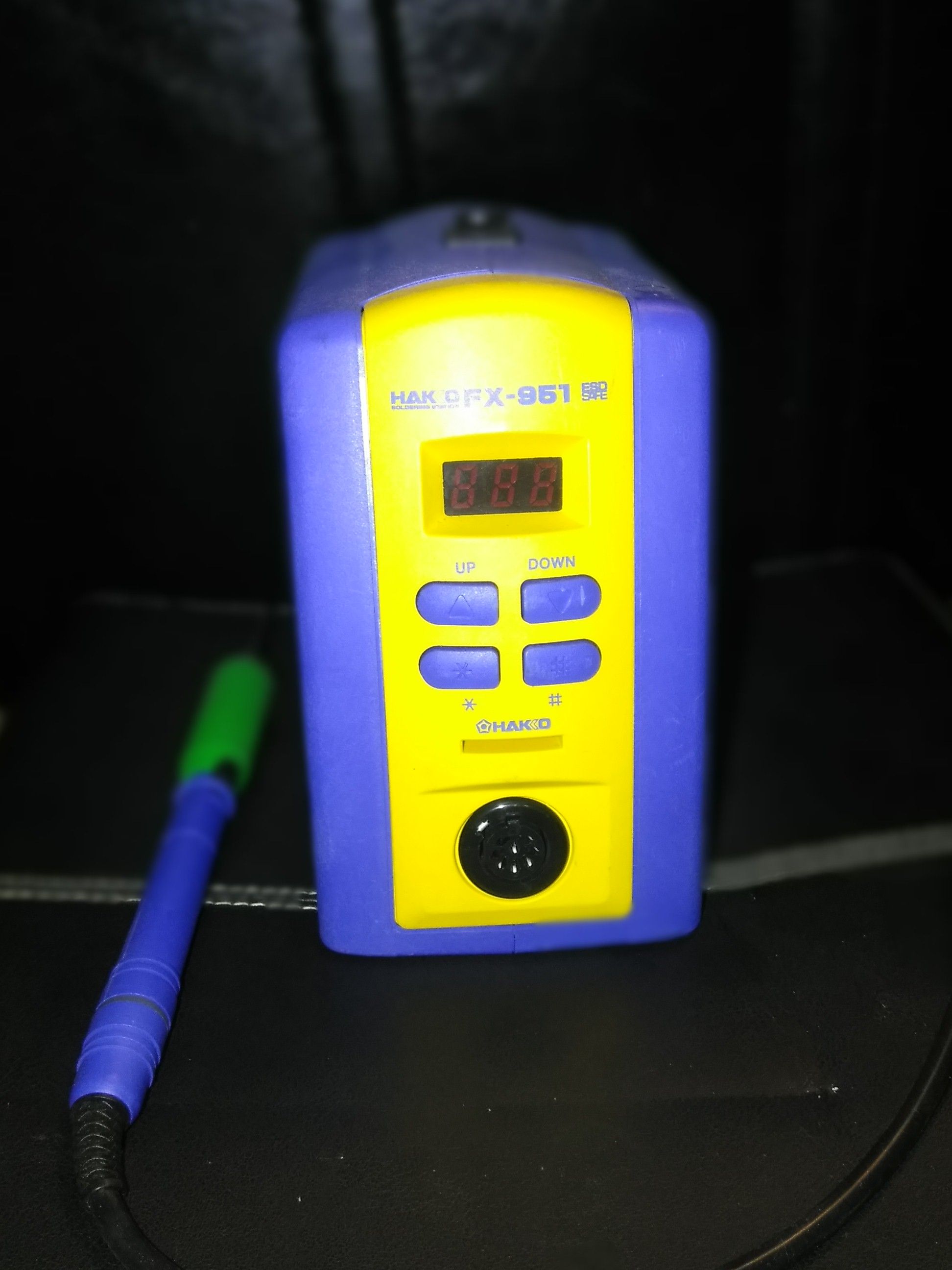 Hakko Digital Soldering Iron FX961-66