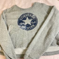 converse crop hoodie 