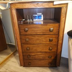 dresser