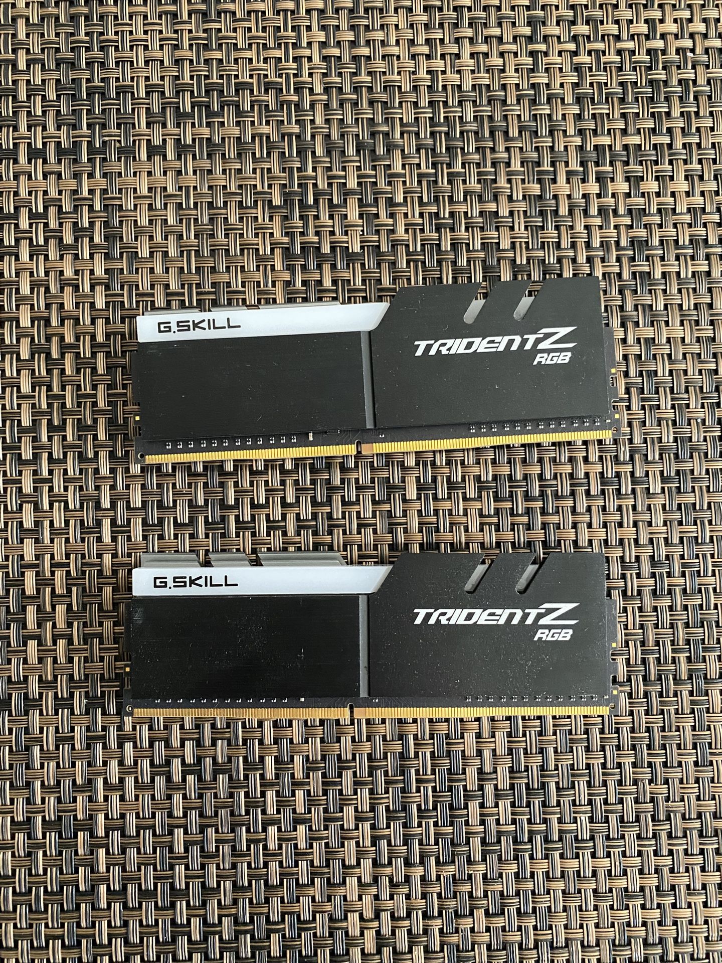 G.SKILL Trident Z RGB DDR4 16GB 3200Mhz