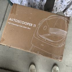 Self Cleaning Litter box 