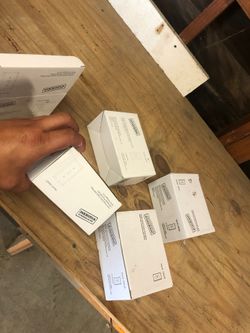 Switch plates and outlet plates