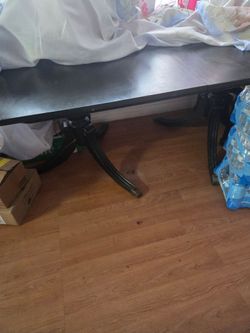 Free table