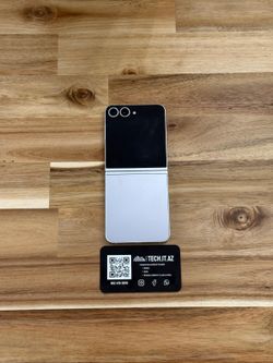 📱 Galaxy Z Flip6 | 256GB | Silver | Unlocked (Any Carrier)