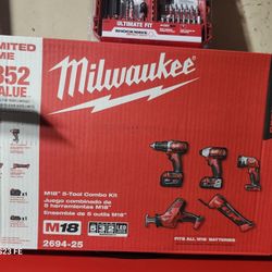 Milwaukee 5 Tool Set 