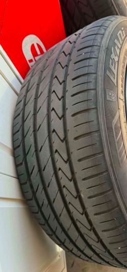 Lexani 235/50ZR17