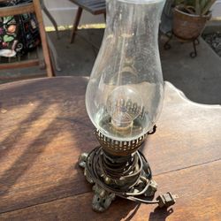 Vintage Antique Victorian Lamp