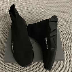 Balenciaga speed trainers 