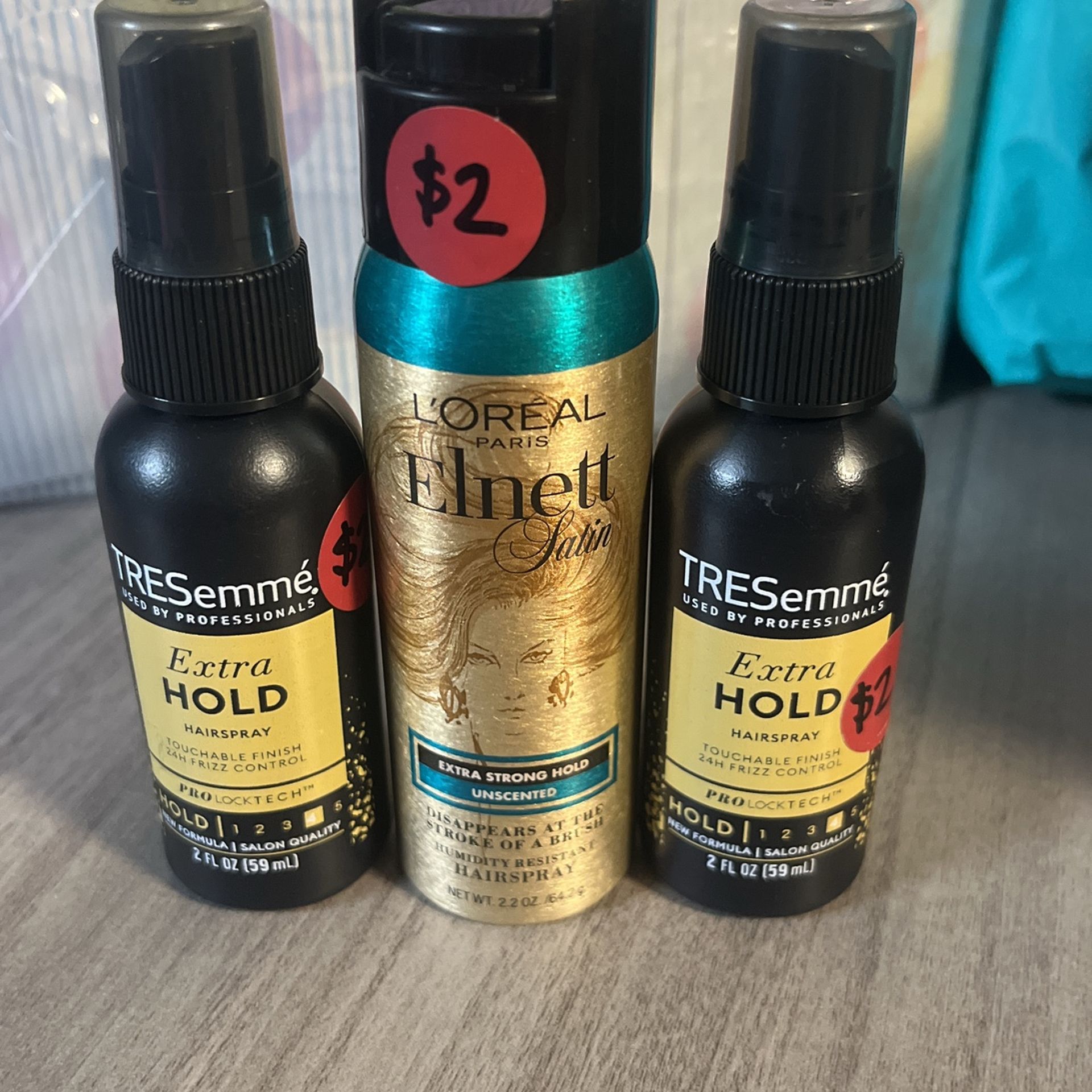 Minni Tresemme Hairspray/ Minni L’Oréal Hairspray $2each
