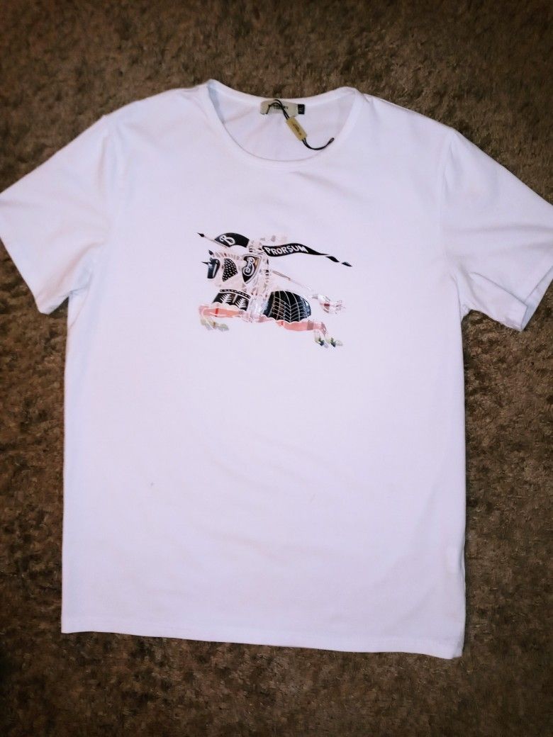 Burberry London T-shirt For Men.