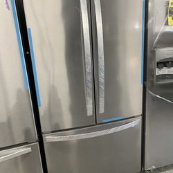Whirlpool French Door In Stainless Steel With Internal Water And Ice