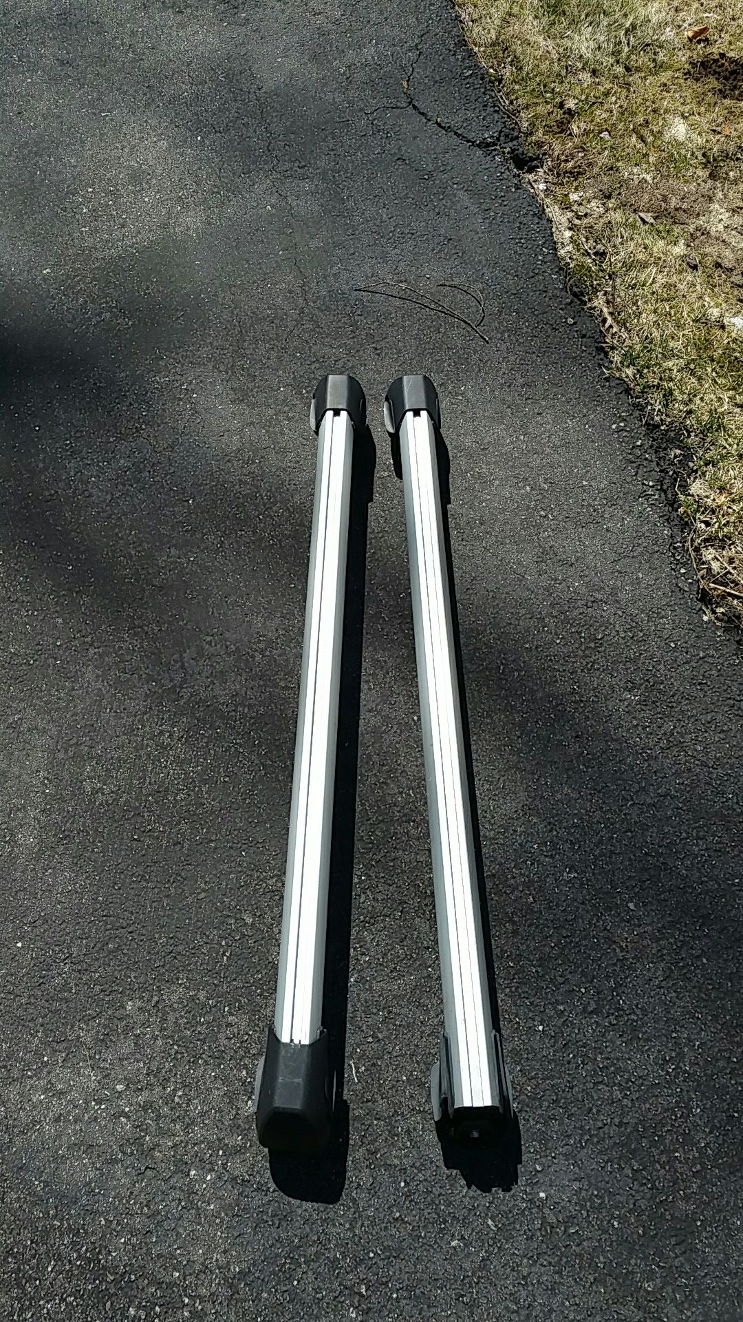 2010 VW Touareg roof racks