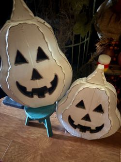 2 Wooden Jack-O-Lantern Pumpkin Decor Set of 2