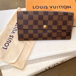 Louis Vuitton Wallet 