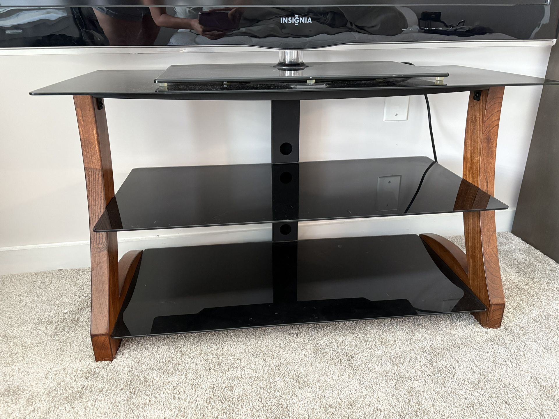 Tv Stand/TV