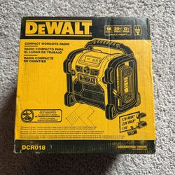 DeWalt Radio