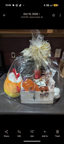 Boo baskets
