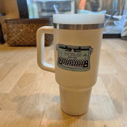 Genuine Stanley Trophy – Robust and Lasting Design face expect