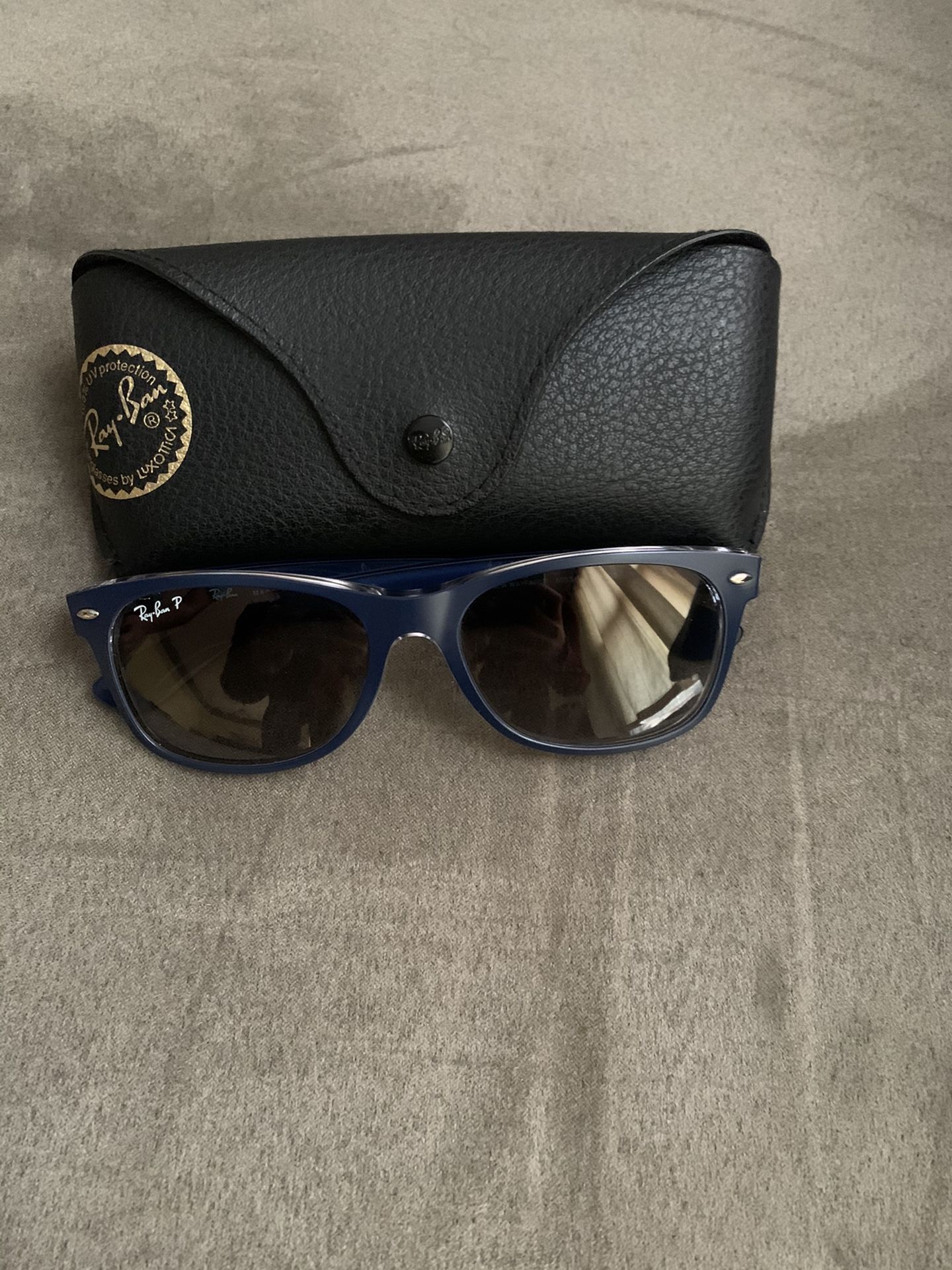 Men’s Navy Blue Ray Bans