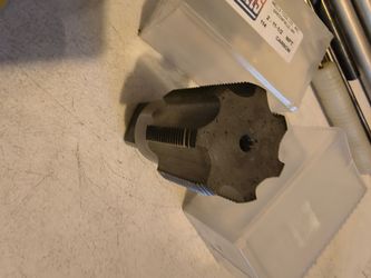 Greenfield tool 2-11/1/2" NPT flute pipe tap