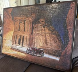 Petra Puzzle Frame