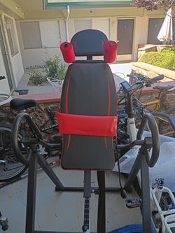 Inversion therapy table
