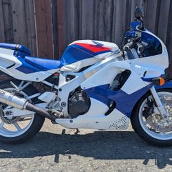 1993 Honda CBR900RR Fireblade Clean Title Motorcycle