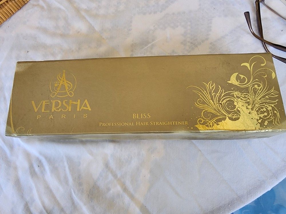 Versha Paris Professional Hair Straightener- Bliss Bliss Hair Straightener Titanium Ionic Flat Iron Moisture  main image 4
