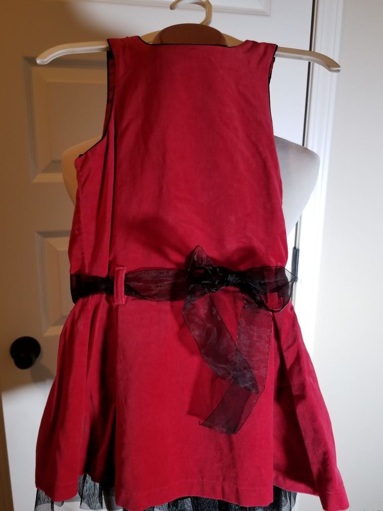 Girls Dress - Size Girls 6.