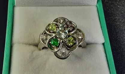 White Gold 14k (.585) 8.8 grams Size 7