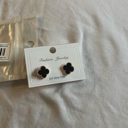 Waterproof Clover Earrings New