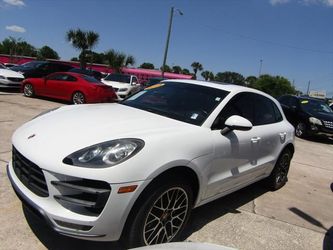 2015 Porsche Macan