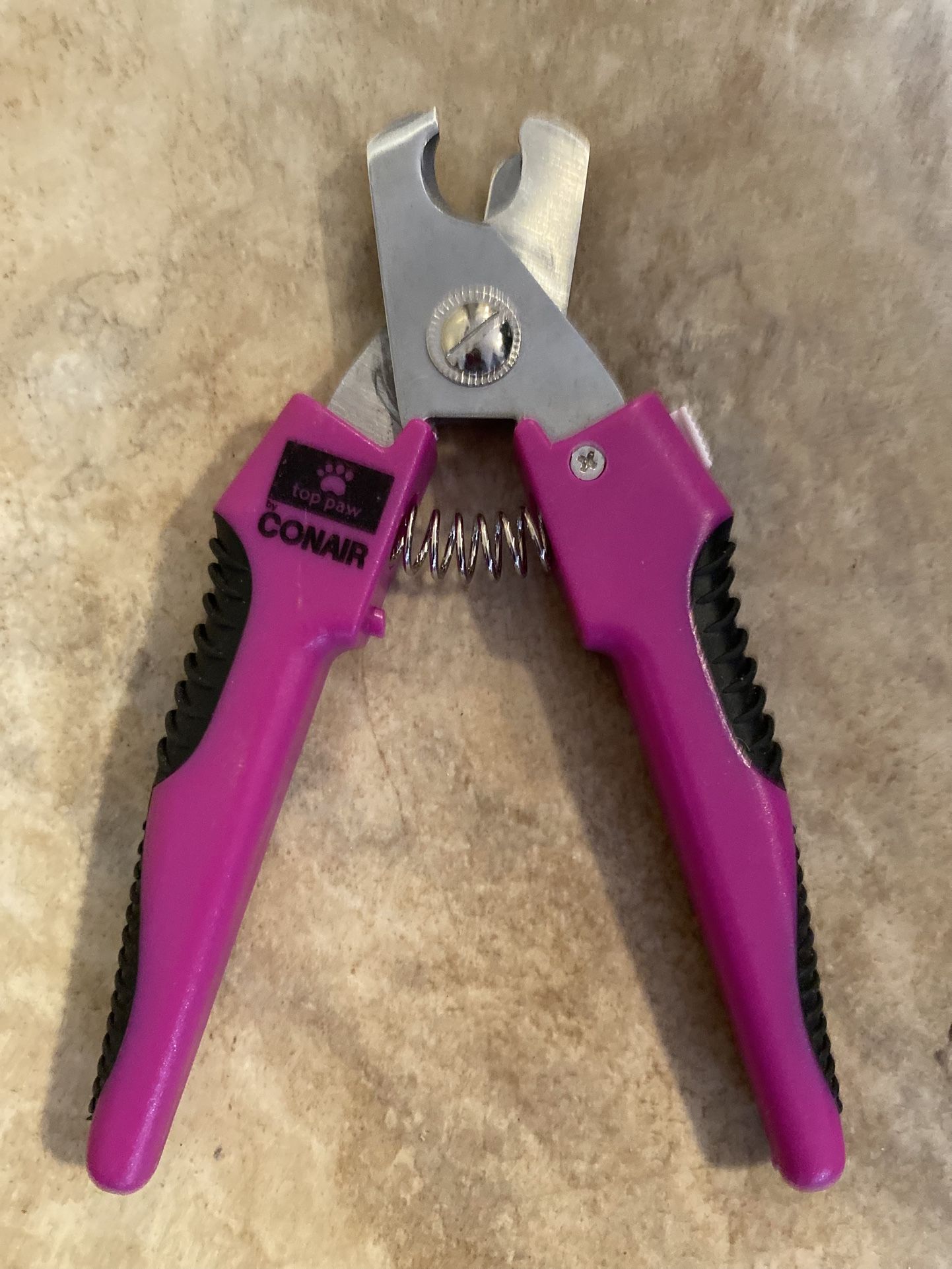Conair Top Paw pet nail clipper.