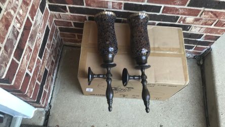 Wall candle holder