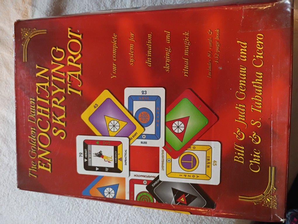 Enochian Skrying Tarot