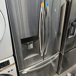 LG REFRIGERATOR