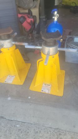 ESCO 20 Ton Capacity Jack Stands