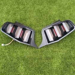 Tail Lights Ford Mustang 10-12
