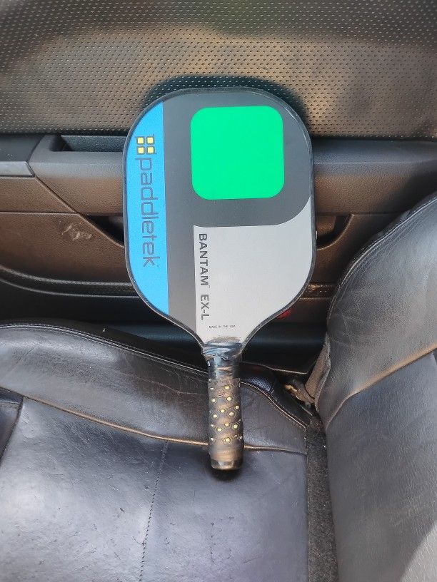 Pickleball Paddle