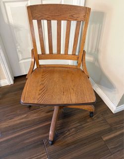 Solid Oak Bankers Chair