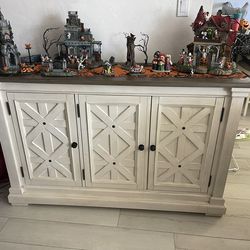 Dining Server/ cabinet
