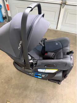 Nuna Pipa Aire RX Infant Car Seat + Base — Excellent Condition