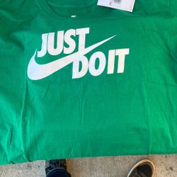 Nike Shirt 
