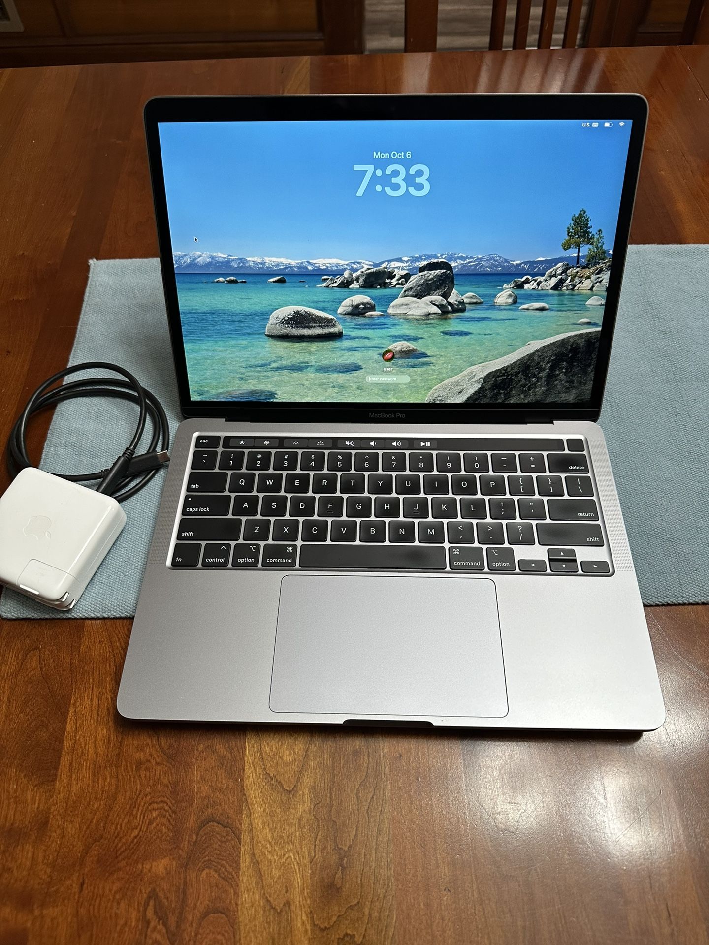 Apple MacBook Pro 13 Inch 2 GHz Core i5 16GB RAM 1TB 2020 Touch Bar