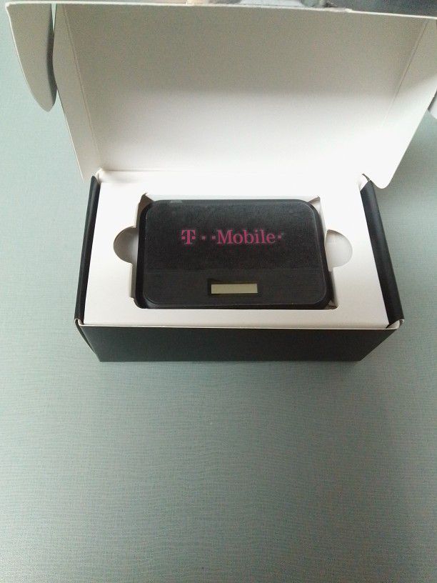 Brand New T-Mobile Hotspot 100gb Per Year No Bill With Sim Card 40.00 Each 
