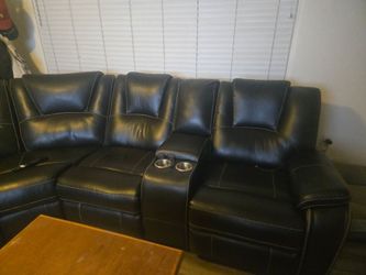 6 PC LEATHER SEC