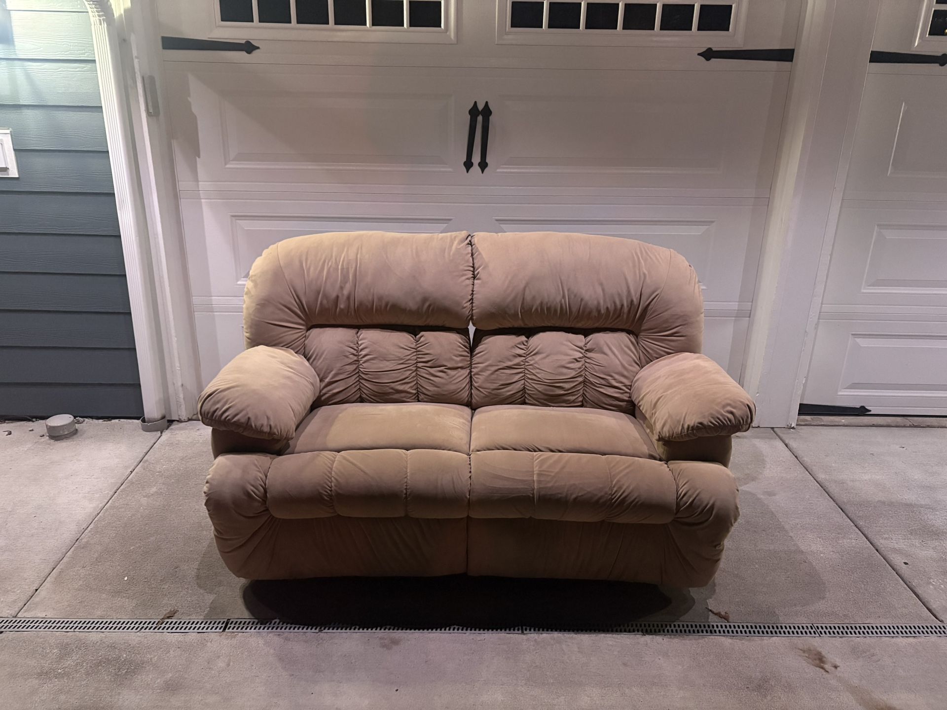 2 seated recliner and rocker