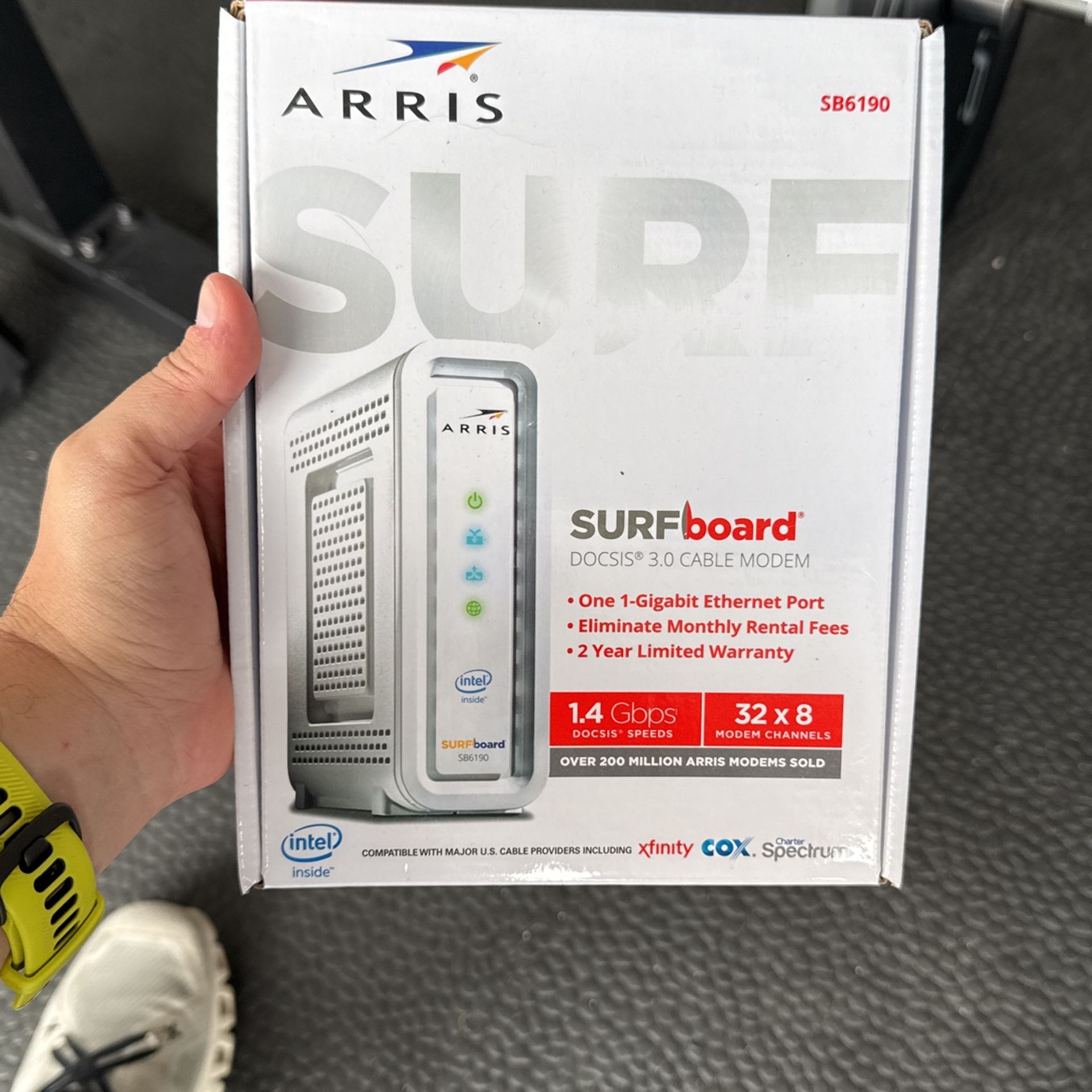 Modem Arris SB6190