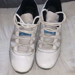 Jordan 11 Legend Blue 