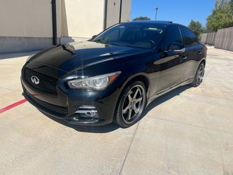 2015 Infiniti Q50